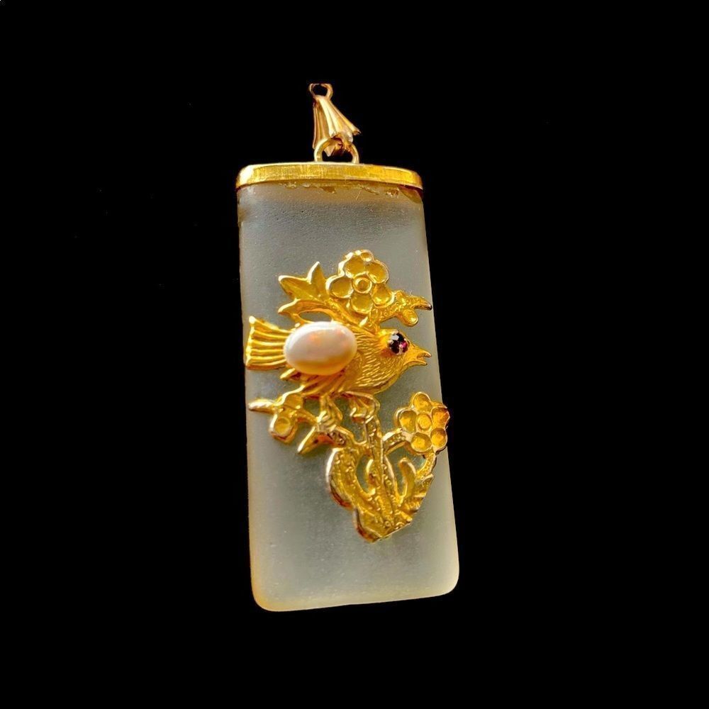 Vtg  Hobe’ crystal camphor glass opal bird pendant faux Ruby goldtone rectangle